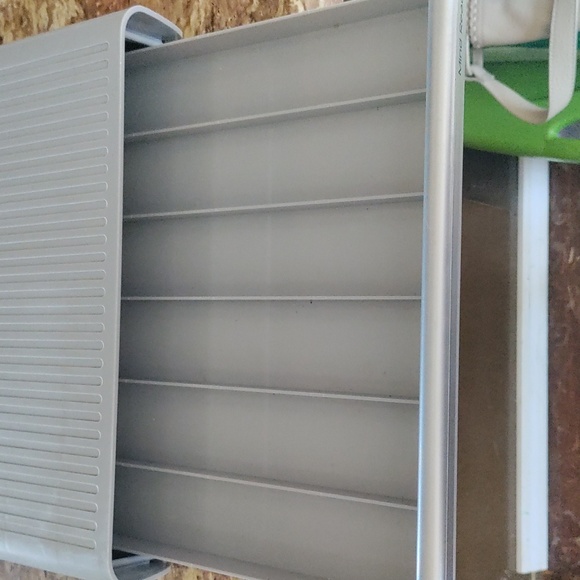 Mind Reader coffee pod holder in silver. - Picture 2 of 5